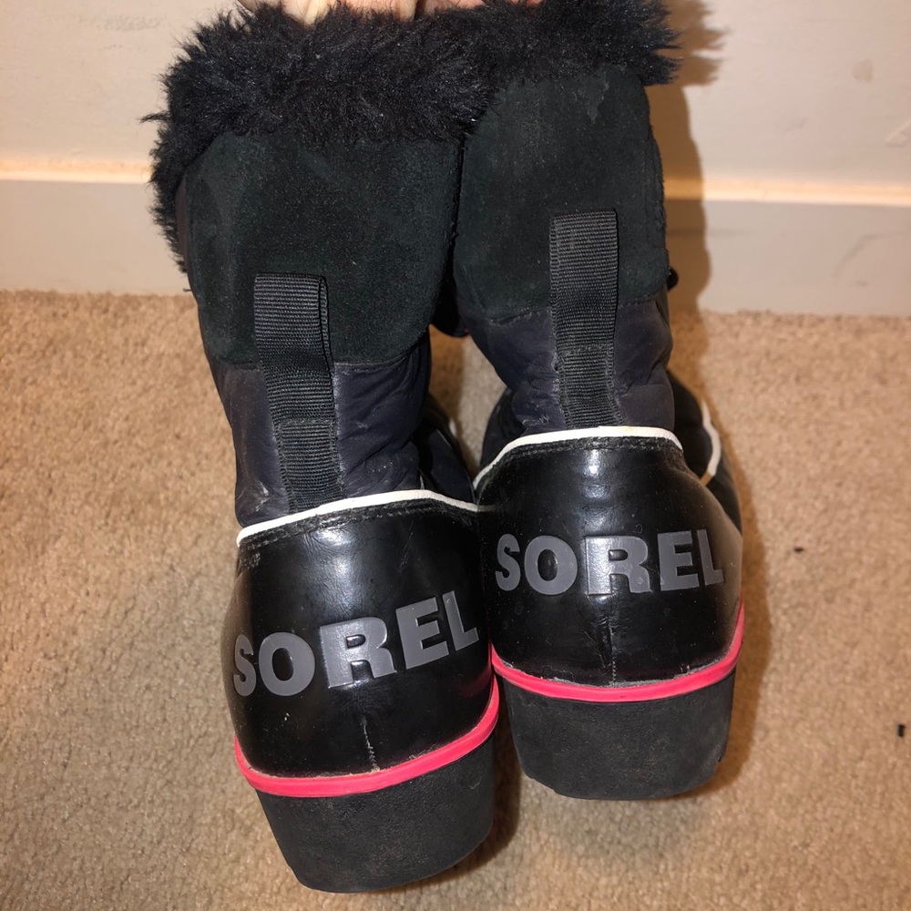 Sorel black snow boots